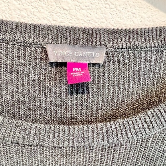 Vince Camuto Gray Knit Sweater Lightweight Bell Sleeves Soft Size Petite Medium - Picture 2 of 8